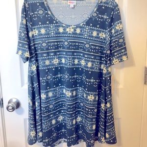 LuLaRoe Perfect Tee